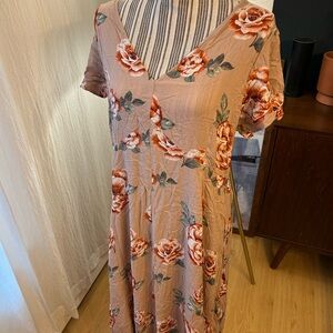 FOREVER 21 Floral V-Neck Dress